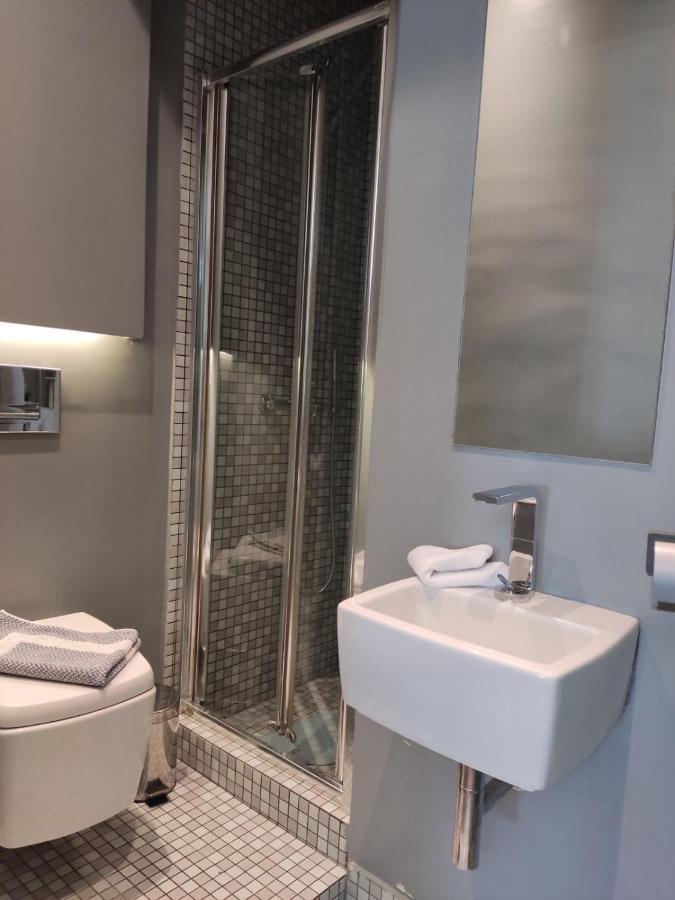 Appartamento Luxury Living Athens By Yha Esterno foto