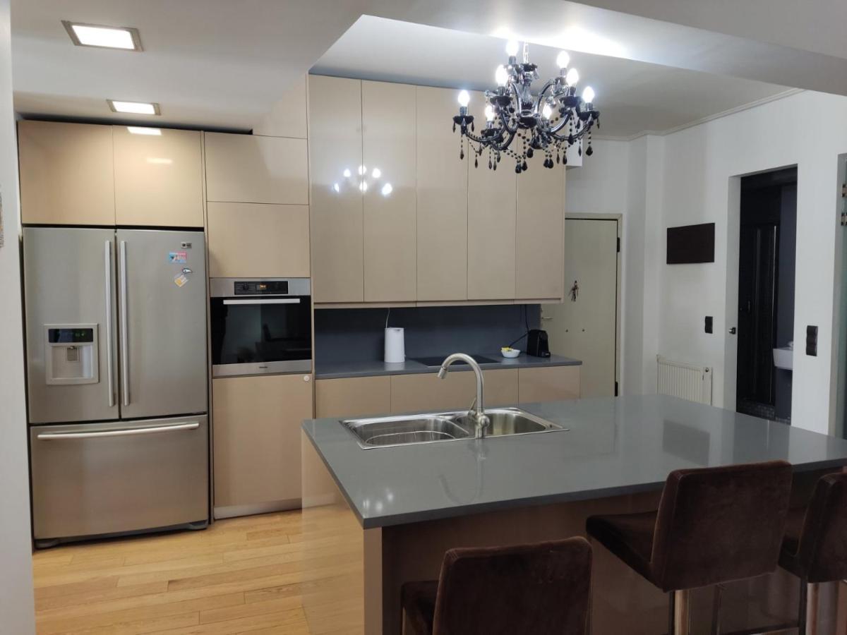 Appartamento Luxury Living Athens By Yha Esterno foto