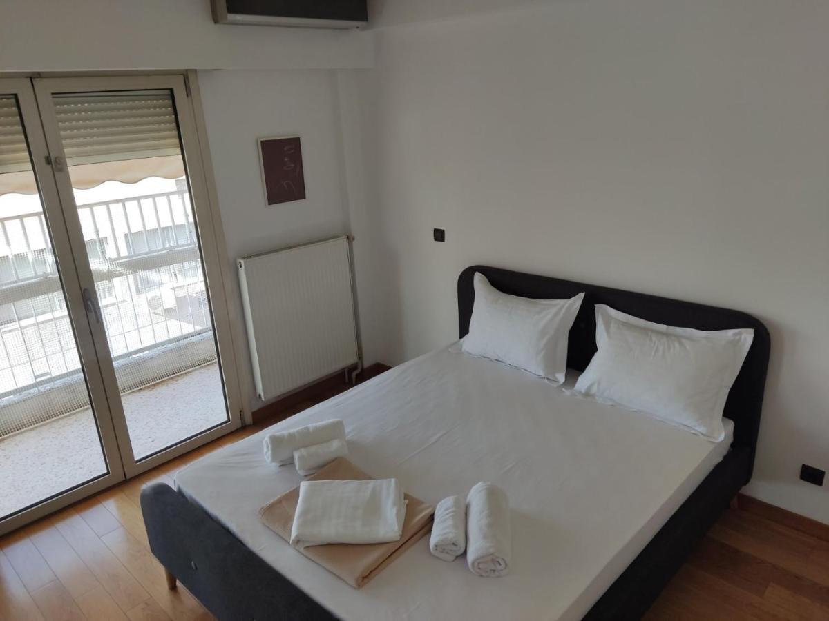 Appartamento Luxury Living Athens By Yha Esterno foto